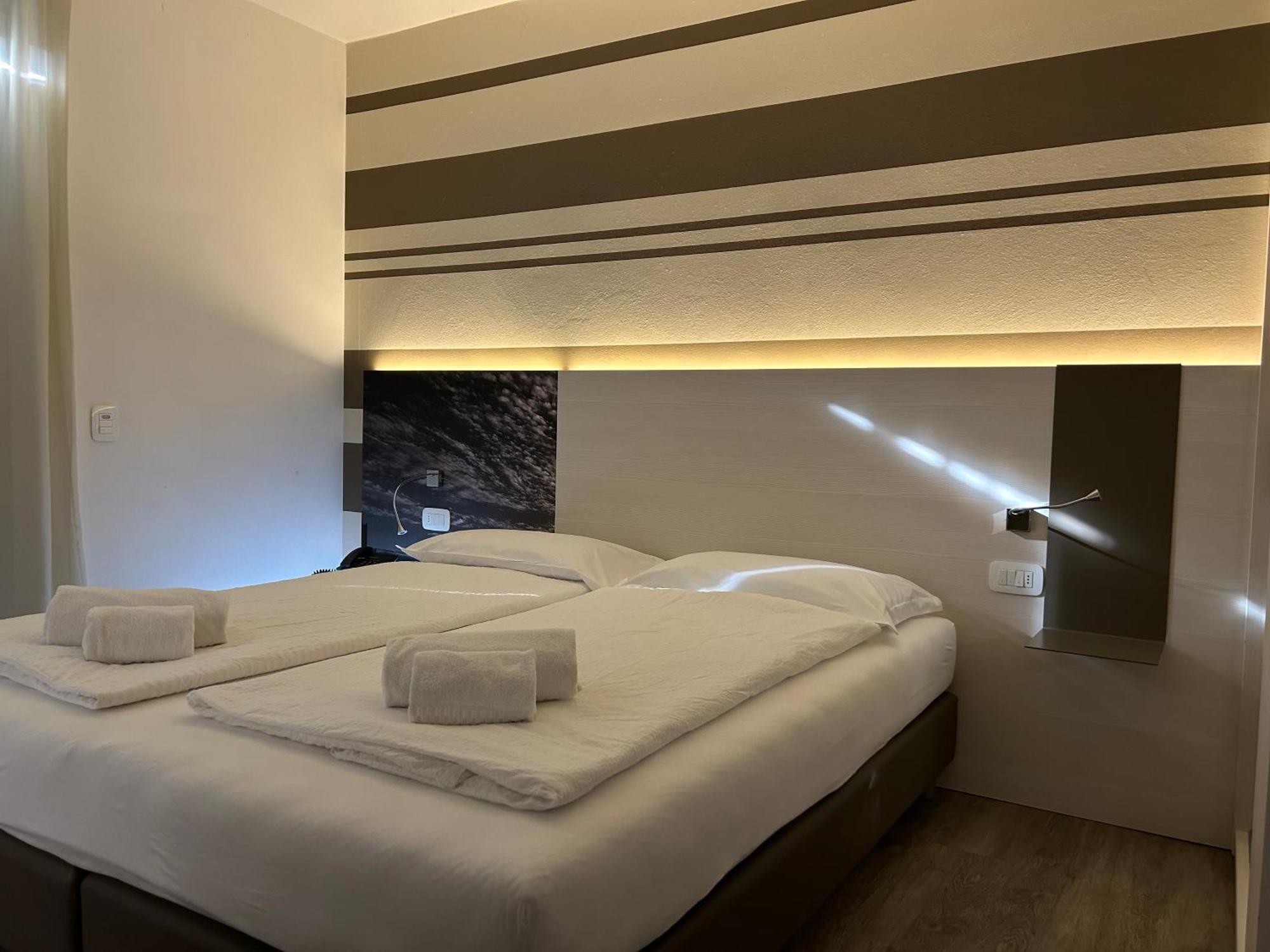 Hotel San Carlo Malcesine Buitenkant foto
